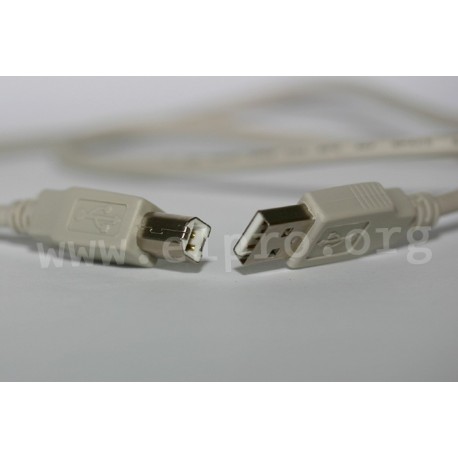 AK-300105-018-E, Assmann USB-Anschlussleitungen, USB AA und USB AB Serie