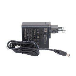 NGE65E18-P1J, Mean Well Stecker-Schaltnetzteile, 65W, für Medizintechnik, Energieeffizienz Level VI, NGE65 Serie