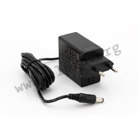 NGE12E05-P1J, Mean Well Stecker-Schaltnetzteile, 12W, für Medizintechnik, Energieeffizienz Level VI, NGE12 Serie