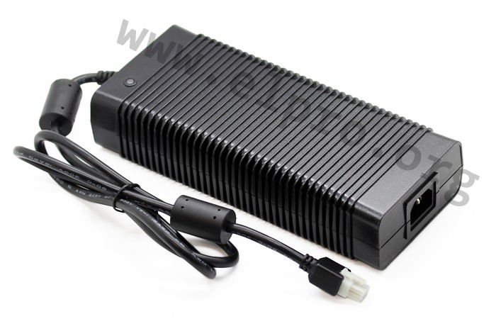 Mean Well GST Series 160W 11.5A Adaptador de fuente de