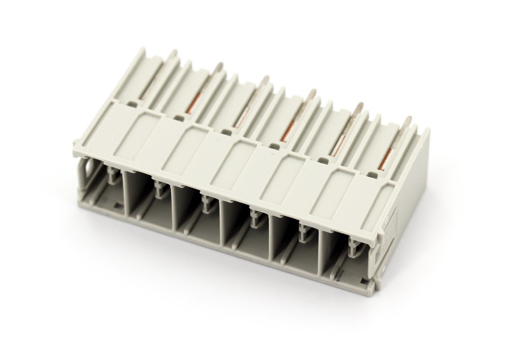 Wago spring terminal block series 832